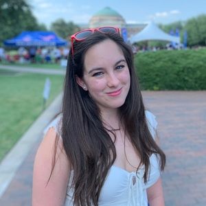 Meet your Posher, Lizzy